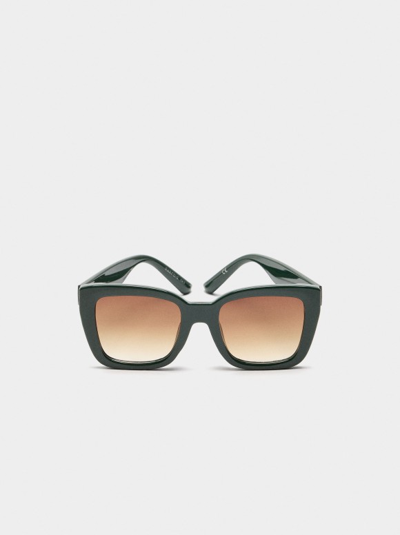 Lunettes De Soleil Carrées...