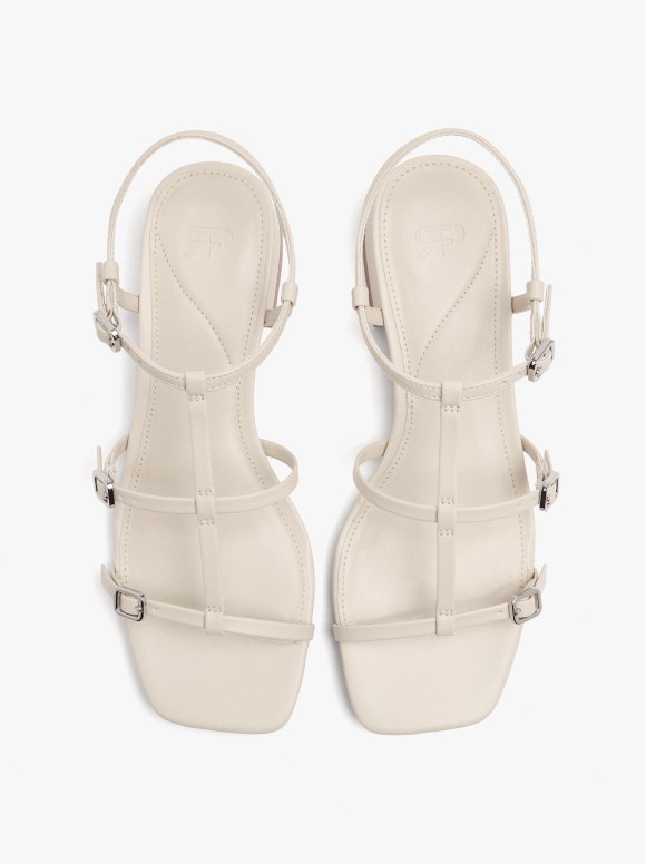 Sandales À Talon Avec...